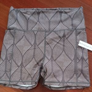 NWT L Senita Athletics Peacock Biker Shorts